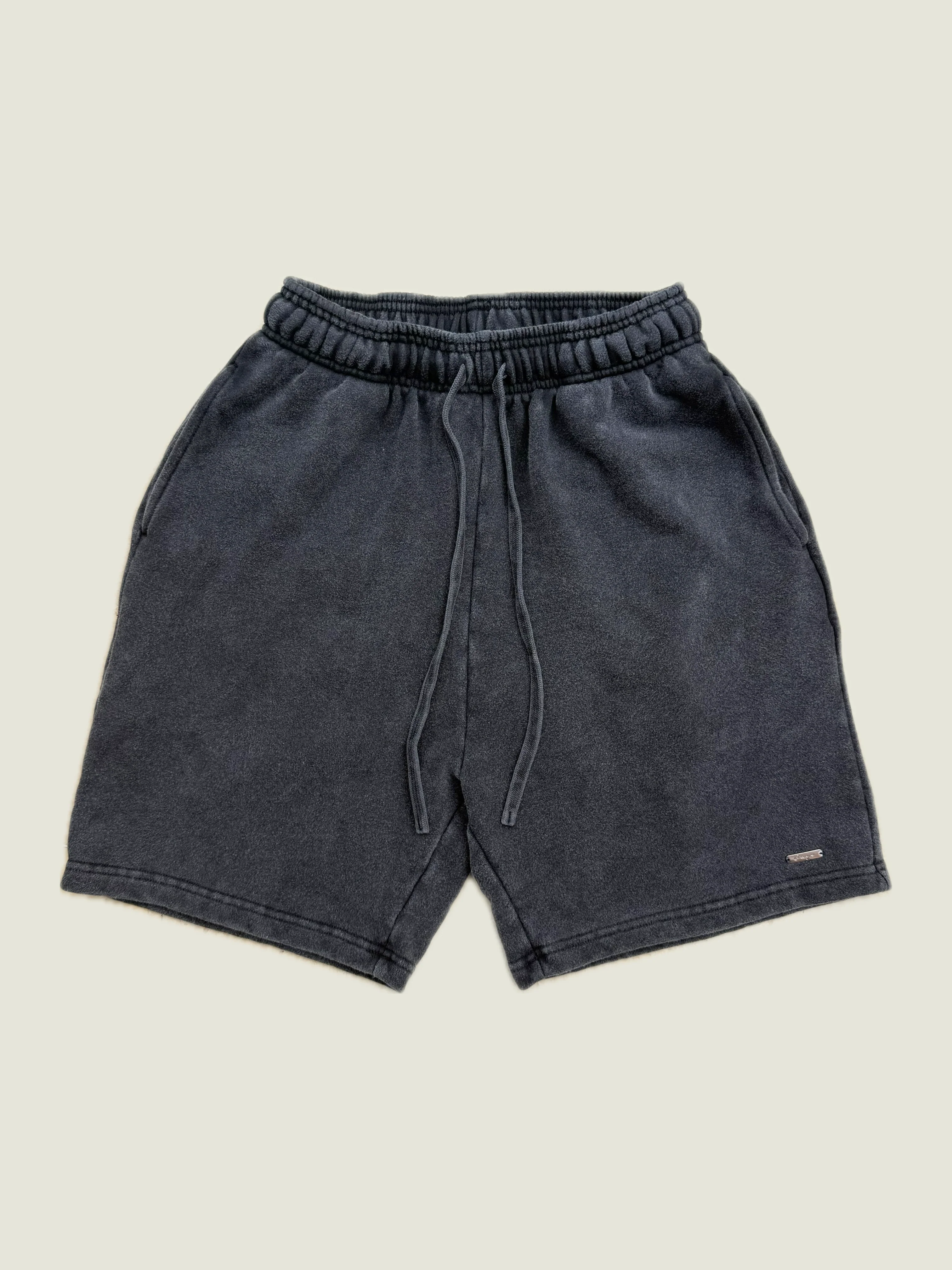 Kaio Shorts - Washed Black